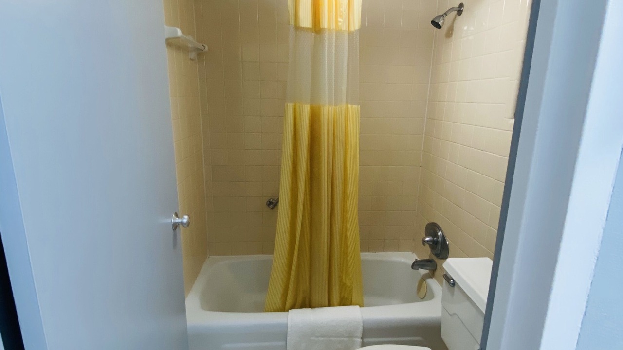Photo of Bathroom in Scottsboro
