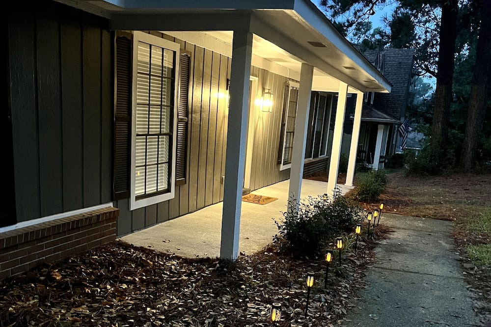 Photo of Outdoor in Daphne