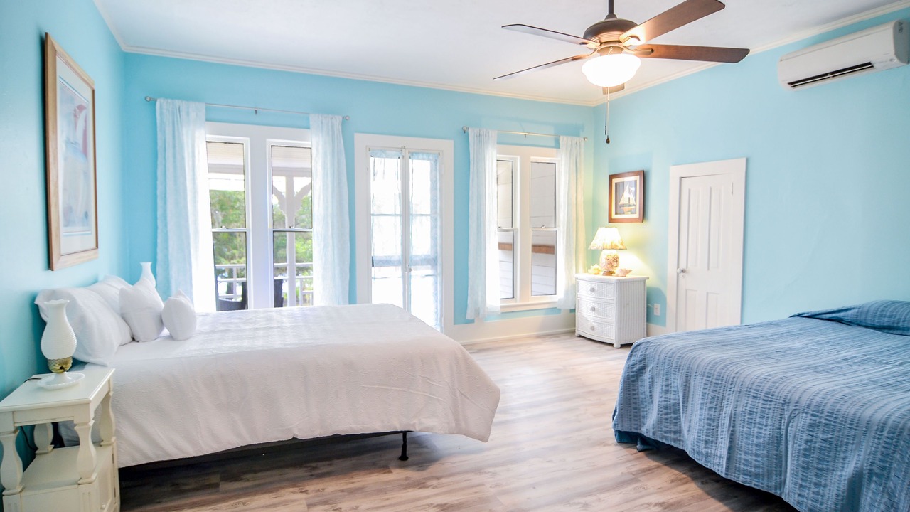 Photo of Bedroom in Interlachen