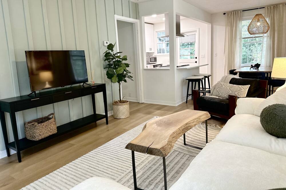 Photo of Livingroom in Avondale