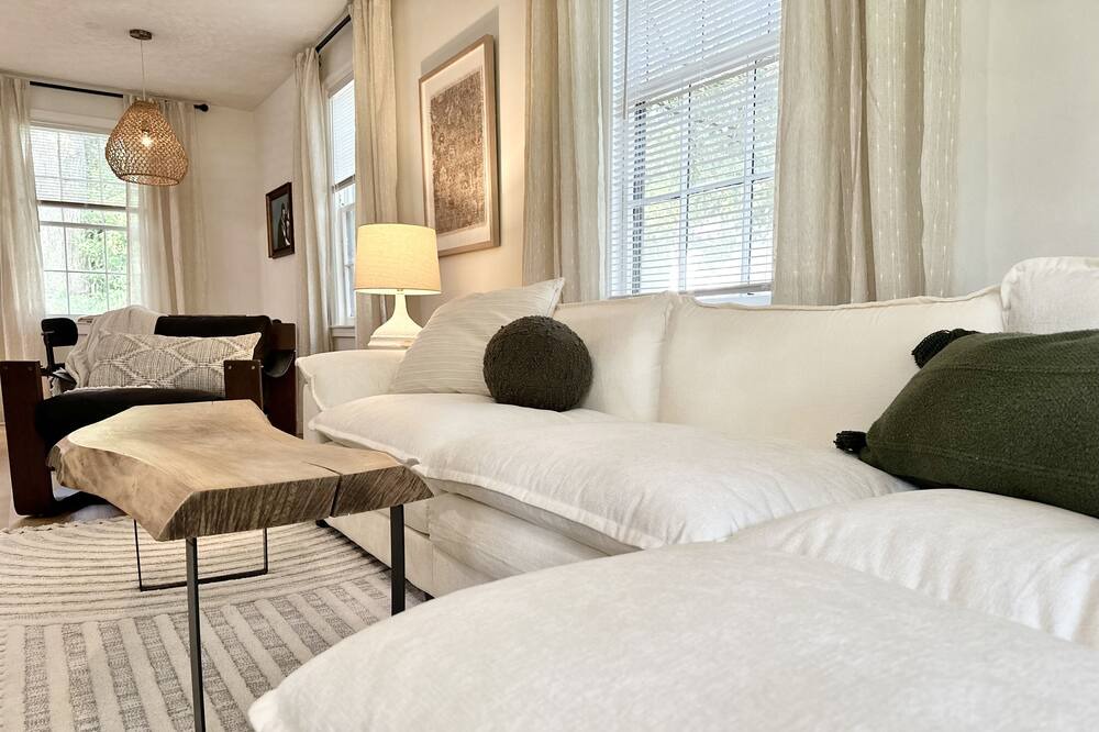 Photo of Bedroom in Avondale