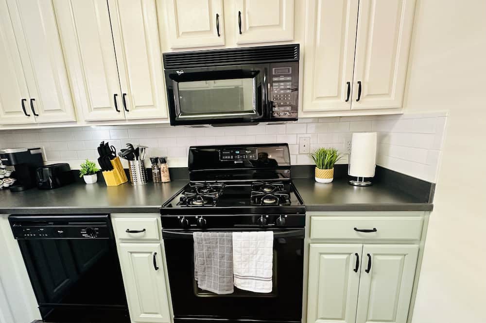Photo of Kitchen in Gunter Afs