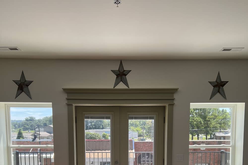 Photo of Livingroom in Oneonta