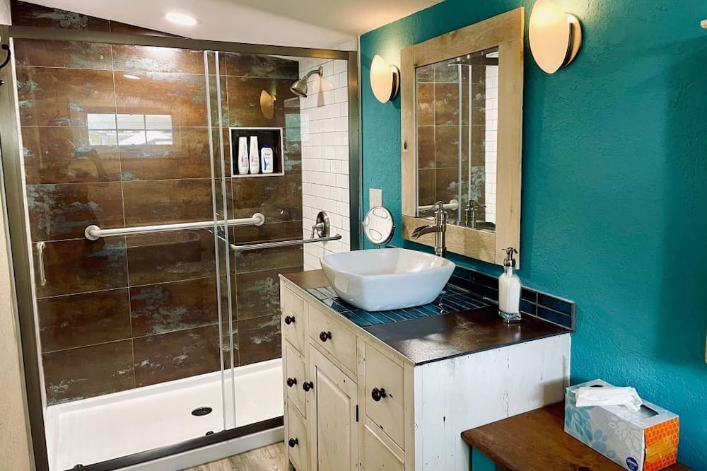 Photo of Bathroom in Mount Dora
