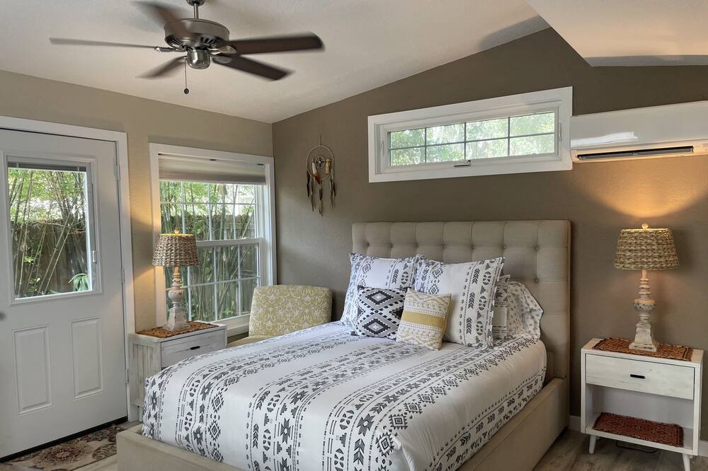 Photo of Bedroom in Mount Dora