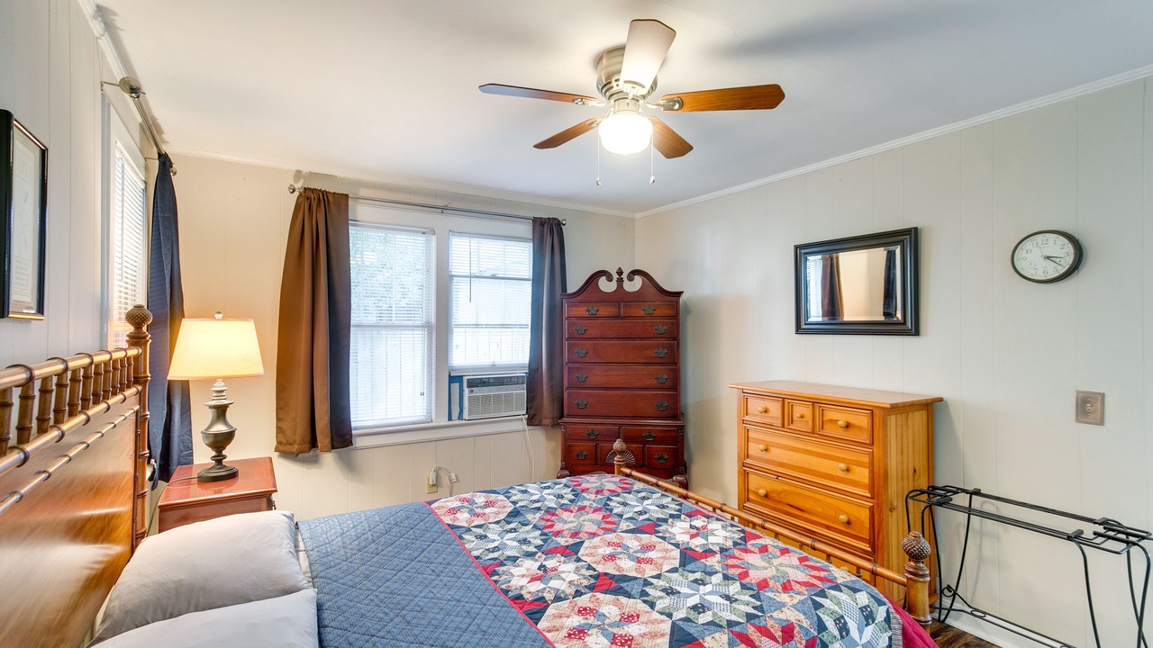 Photo of Bedroom in Brunswick