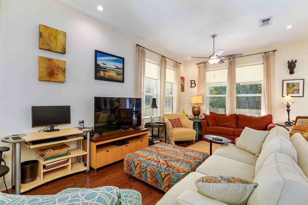 Photo of Livingroom in Carriere