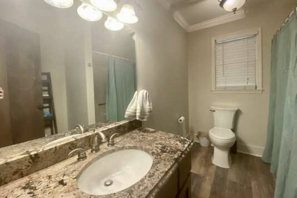 Photo of Bathroom in Buckhead