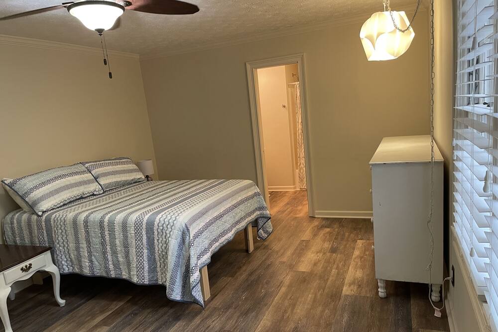 Photo of Bedroom in Buckhead