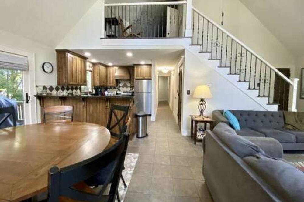 Photo of Livingroom in Buckhead