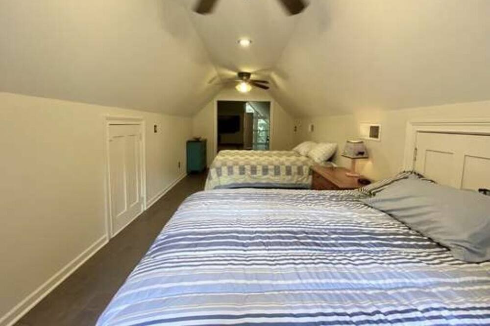 Photo of Bedroom in Buckhead