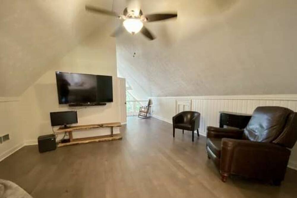 Photo of Livingroom in Buckhead