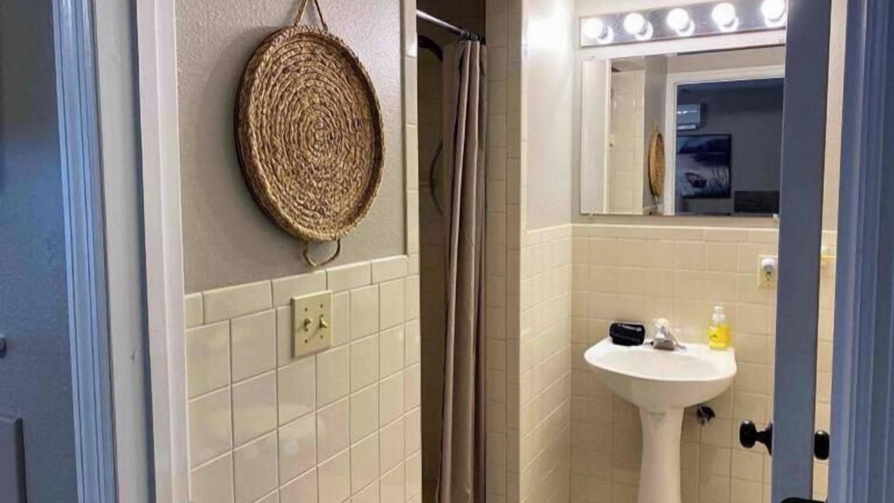 Photo of Bathroom in Crescent City