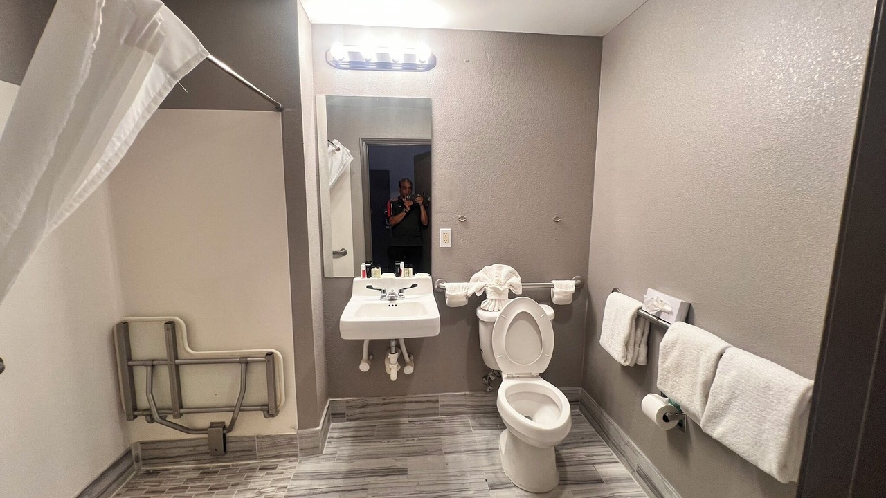 Photo of Bathroom in Conyers