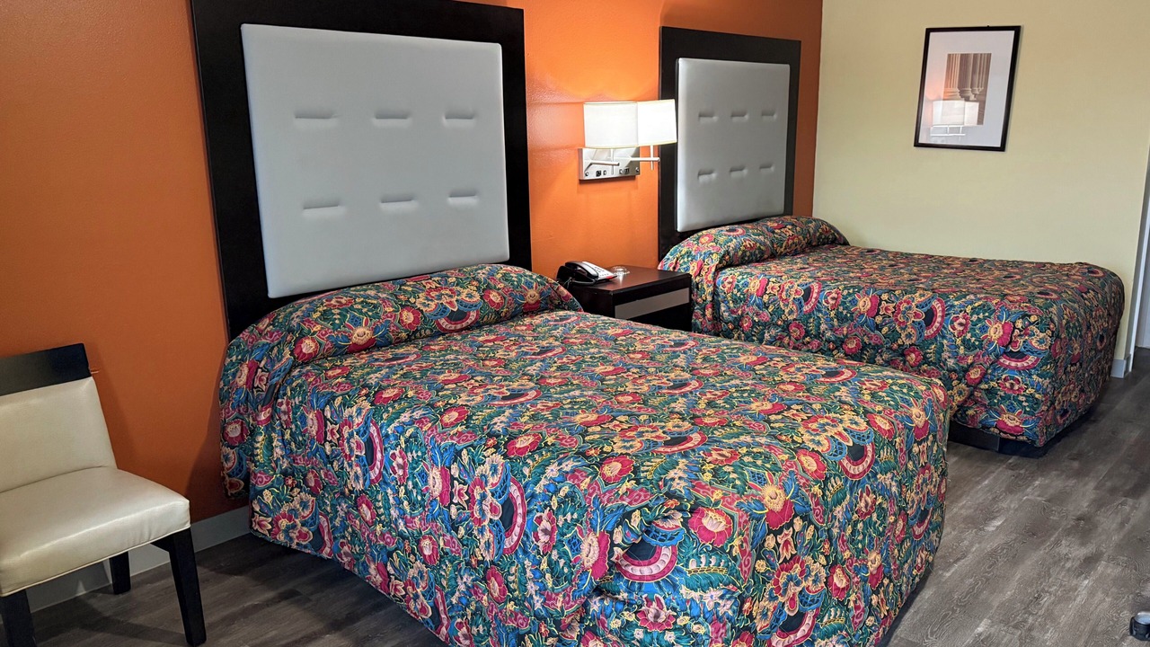 Photo of Bedroom in Collins