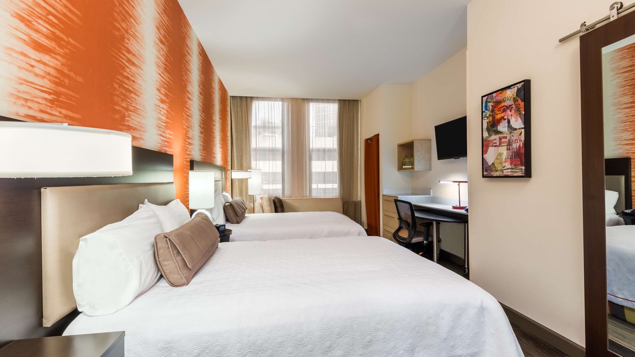 Photo of Bedroom in Fairlie-Poplar Historic District