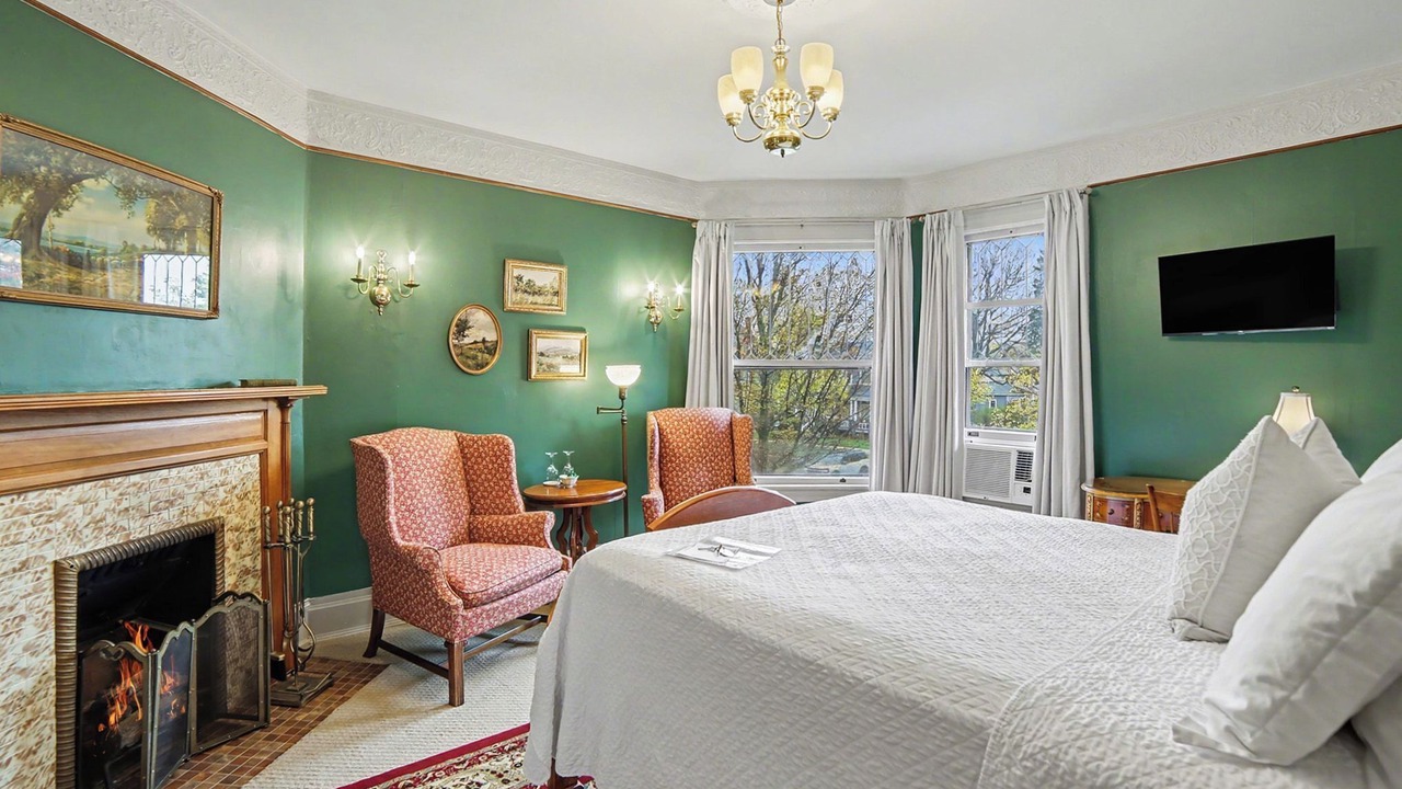 Photo of Livingroom in Ludington