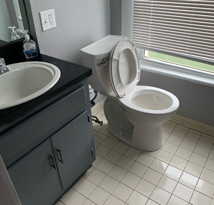 Photo of Bathroom in Atlanta University Center
