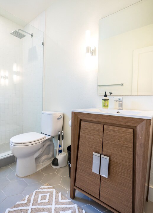 Photo of Bathroom in Five Points