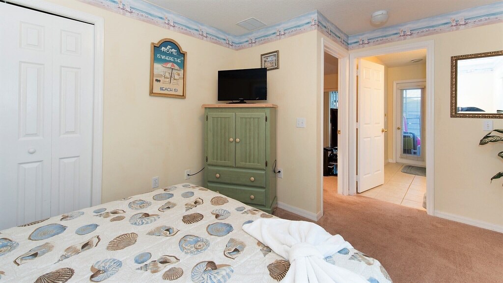 Photo of Bedroom in Tuscan Ridge
