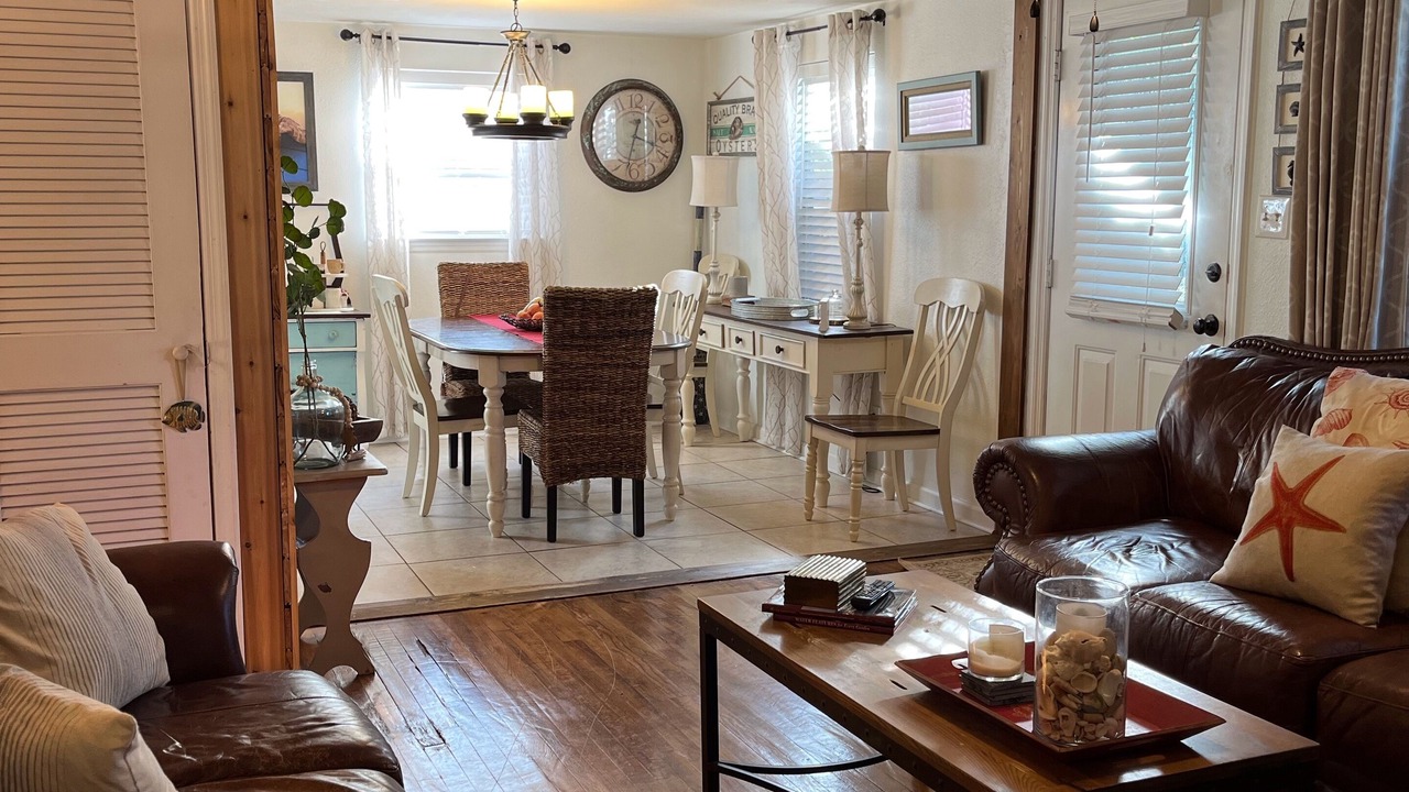 Photo of Bedroom in Apalachicola