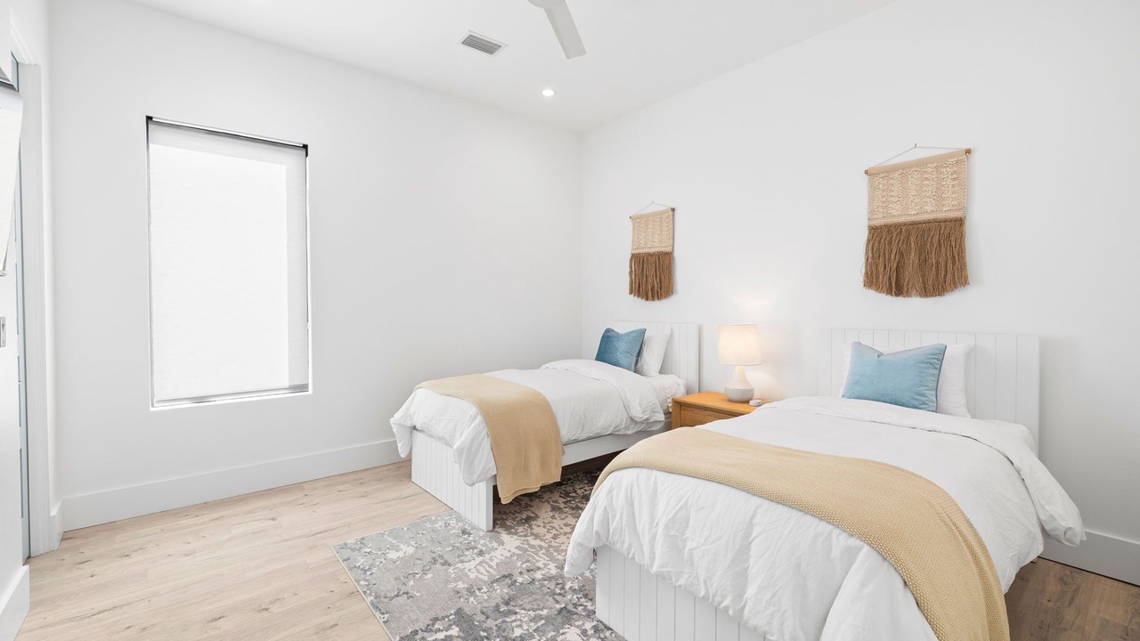 Photo of Bedroom in Tang-O-Mar