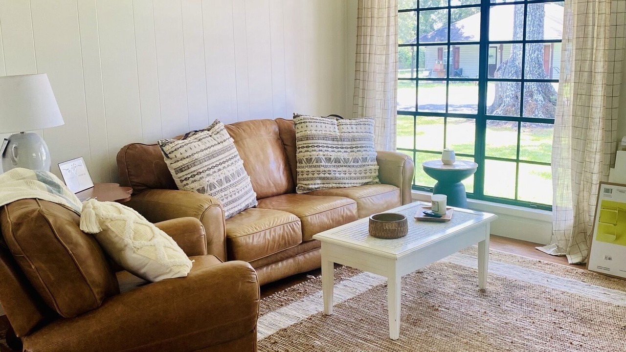 Photo of Livingroom in Wiggins