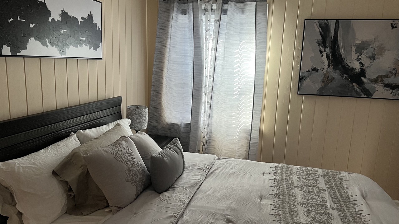 Photo of Bedroom in Mableton