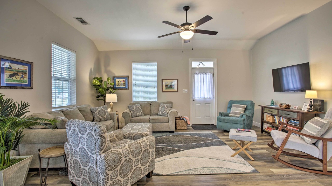 Photo of Bedroom in Waveland