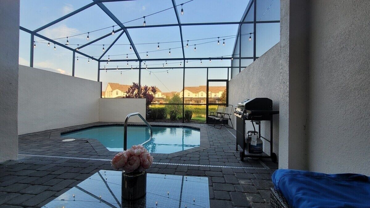 Photo of Outdoor in Davenport