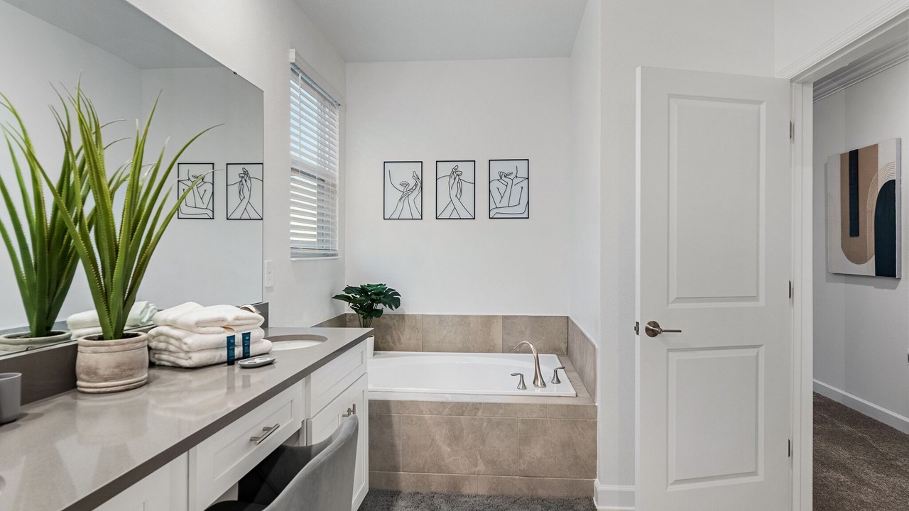 Photo of Bathroom in Four Corners