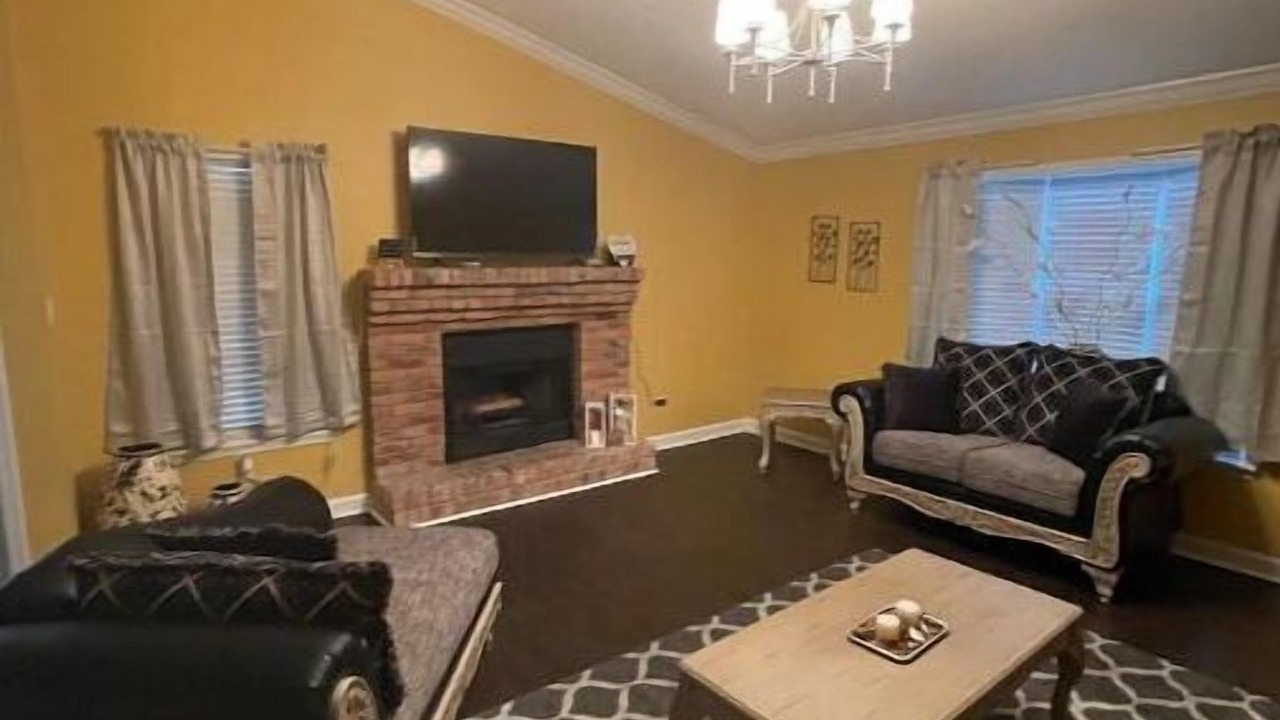 Photo of Livingroom in Valdosta