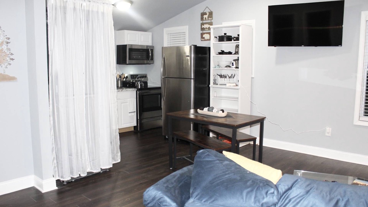 Photo of Bedroom in LaGrange