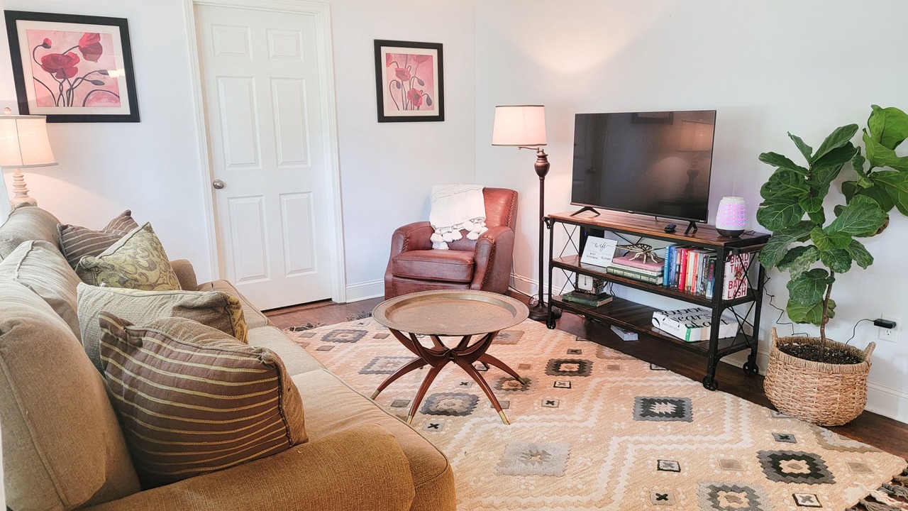Photo of Livingroom in Statesboro
