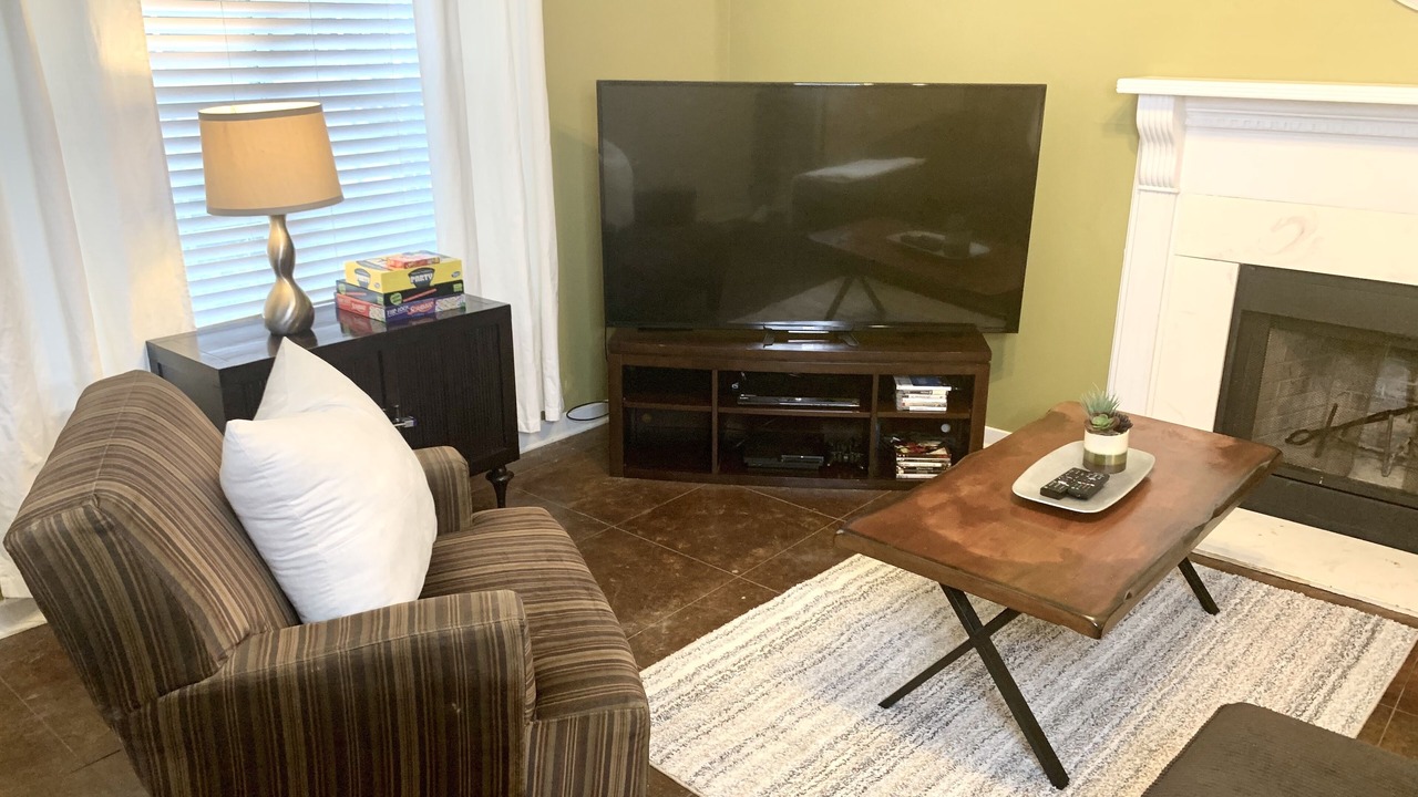 Photo of Livingroom in Flowood