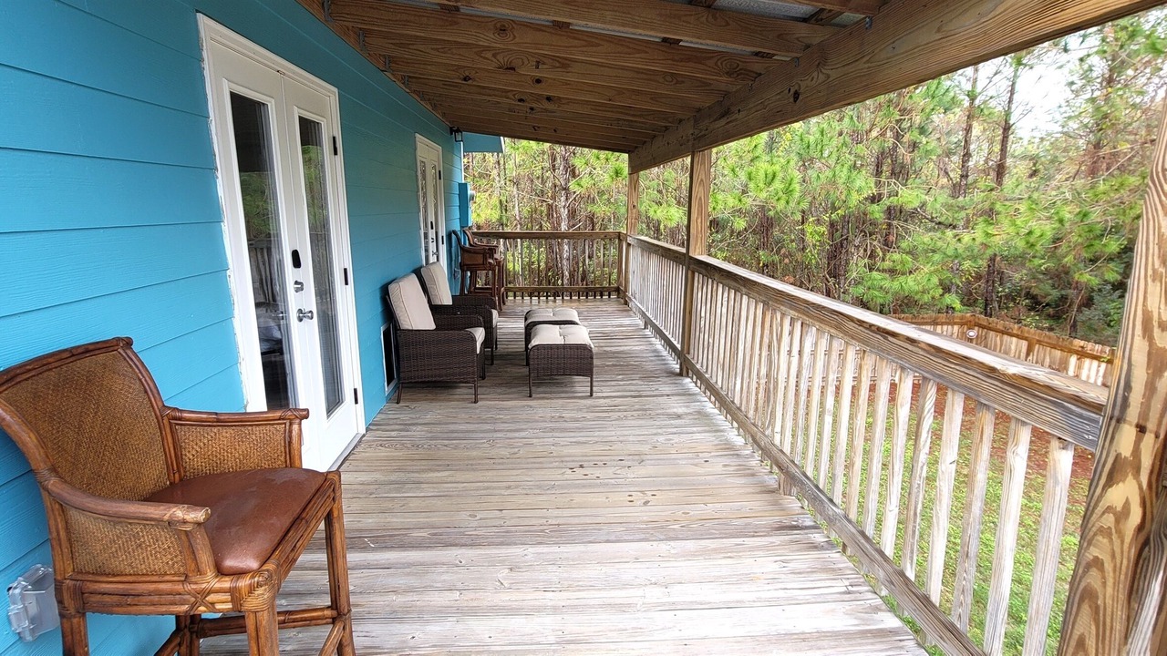 Photo of Outdoor in Henderson Point