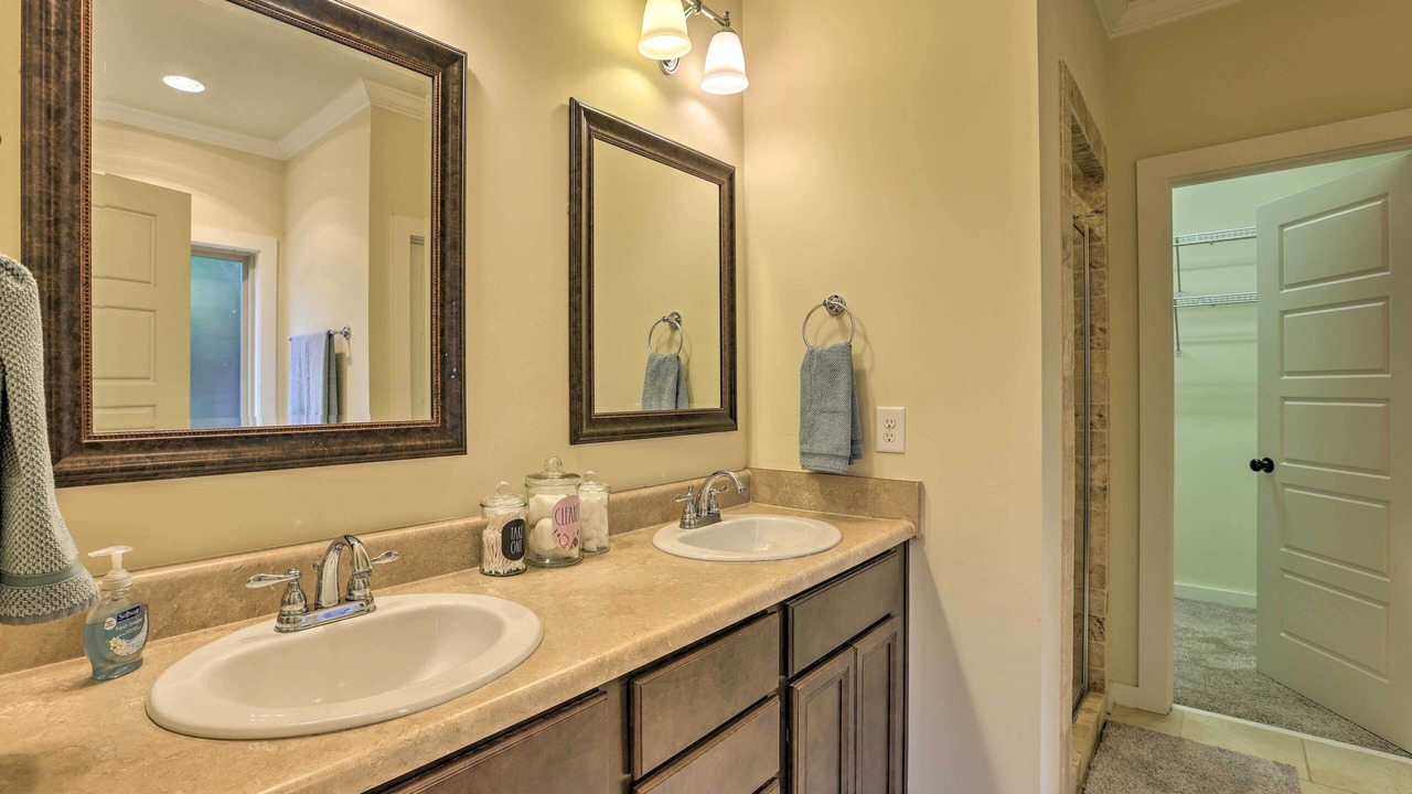 Photo of Bathroom in Clanton