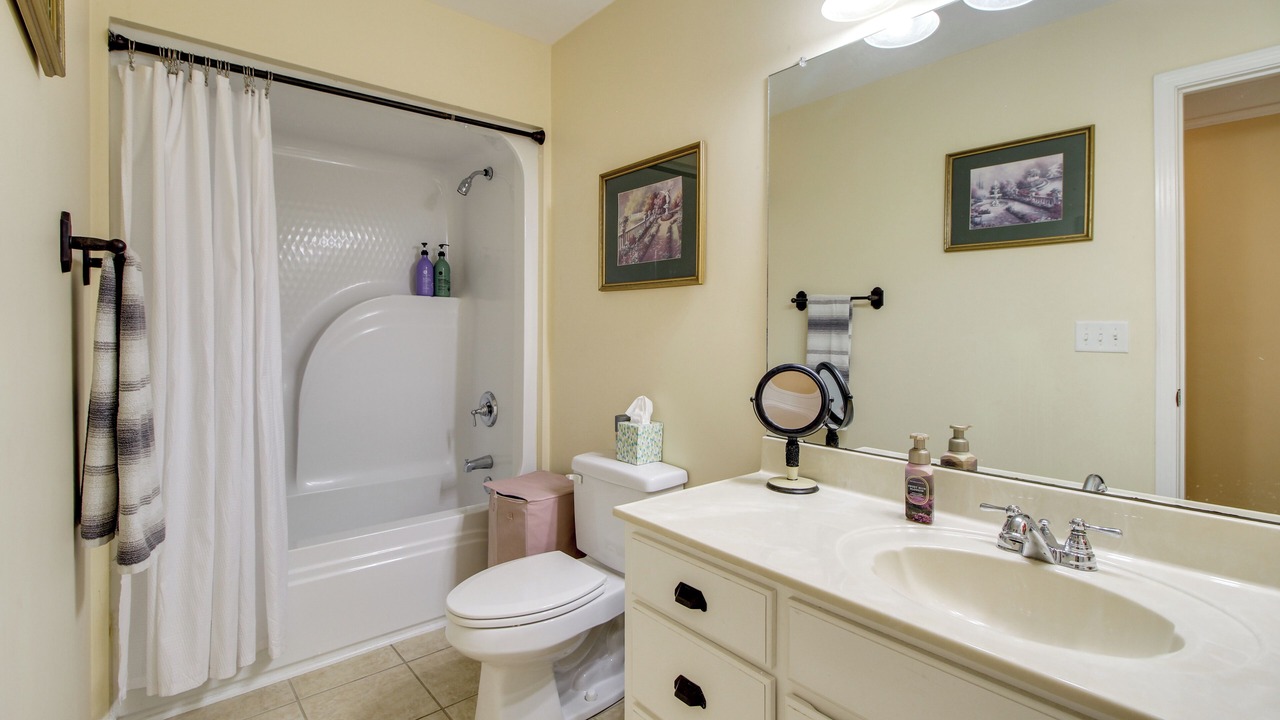 Photo of Bathroom in Statesboro