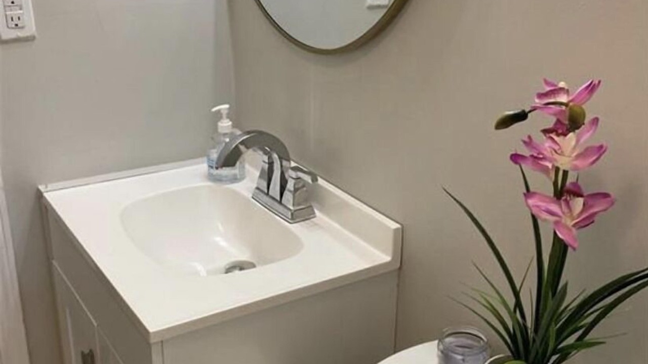 Photo of Bathroom in Mobile