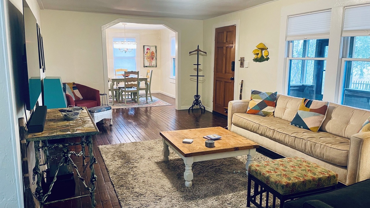 Photo of Livingroom in Micanopy