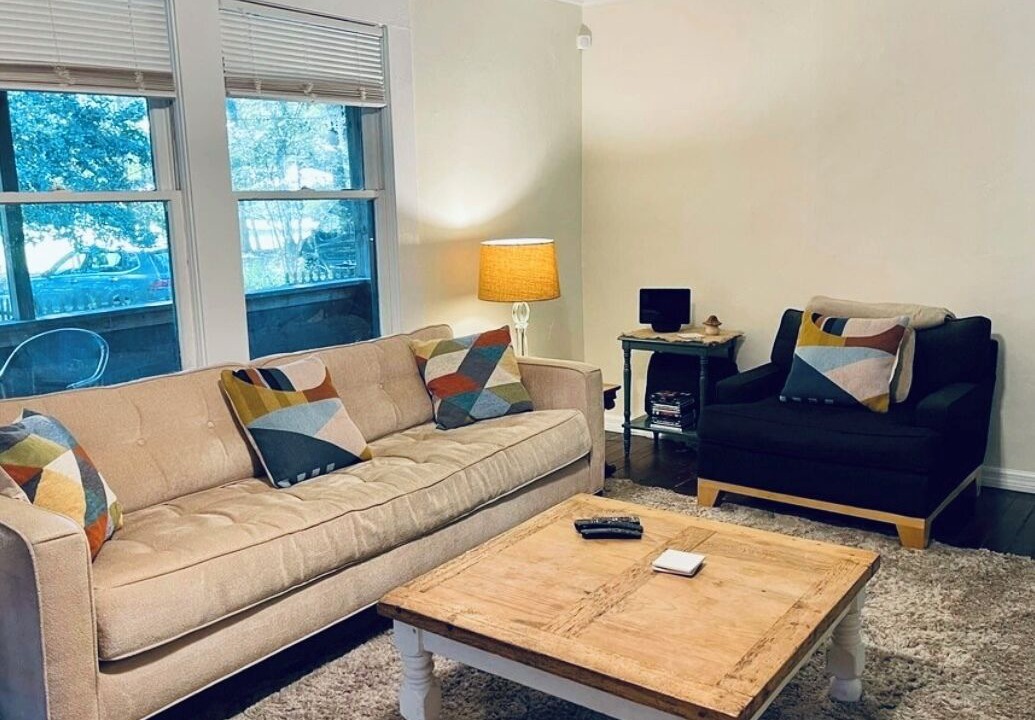 Photo of Livingroom in Micanopy