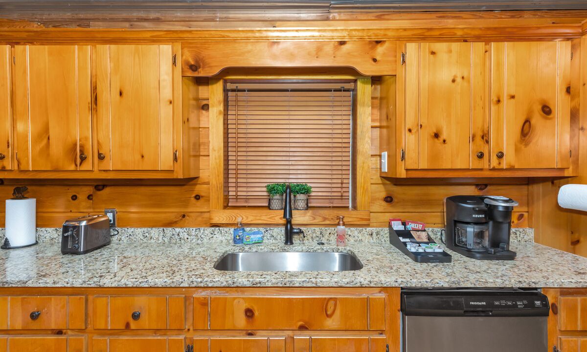 Photo of Kitchen in Guntersville