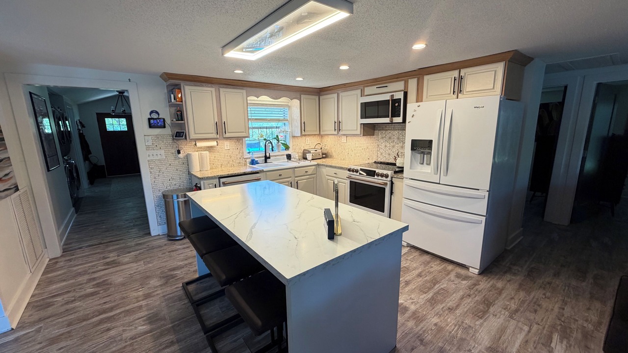 Photo of Kitchen in Alexander City