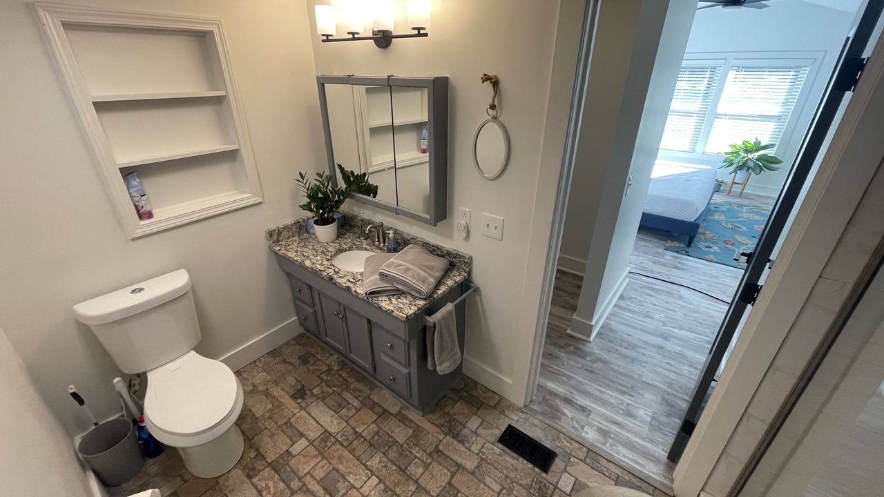 Photo of Bathroom in Alexander City