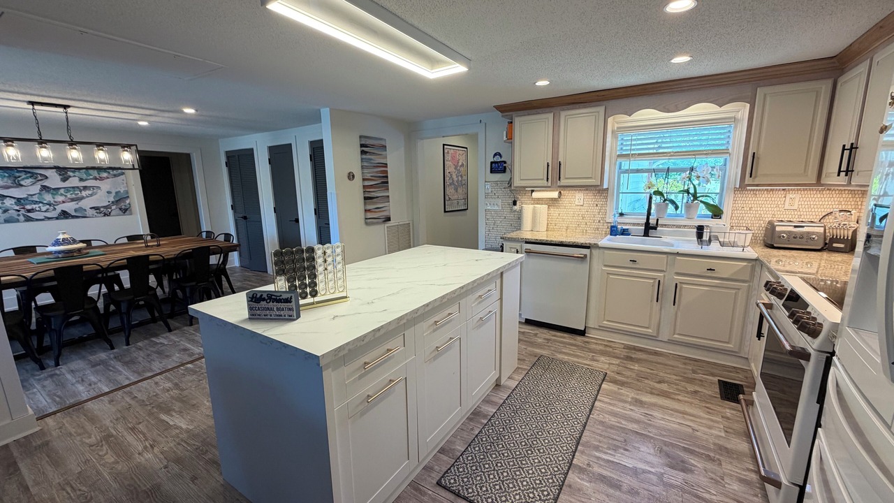 Photo of Kitchen in Alexander City