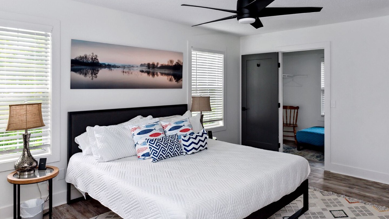 Photo of Bedroom in Alexander City