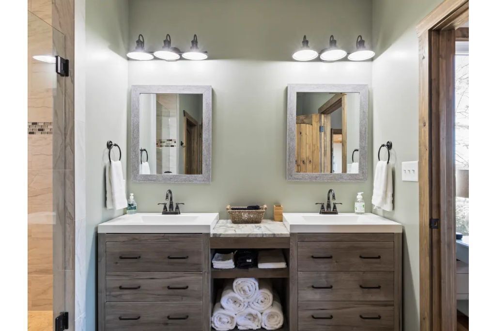Photo of Bathroom in Dadeville