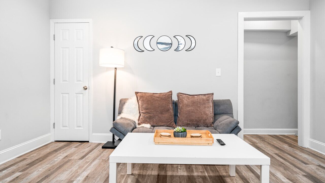 Photo of Livingroom in Hapeville
