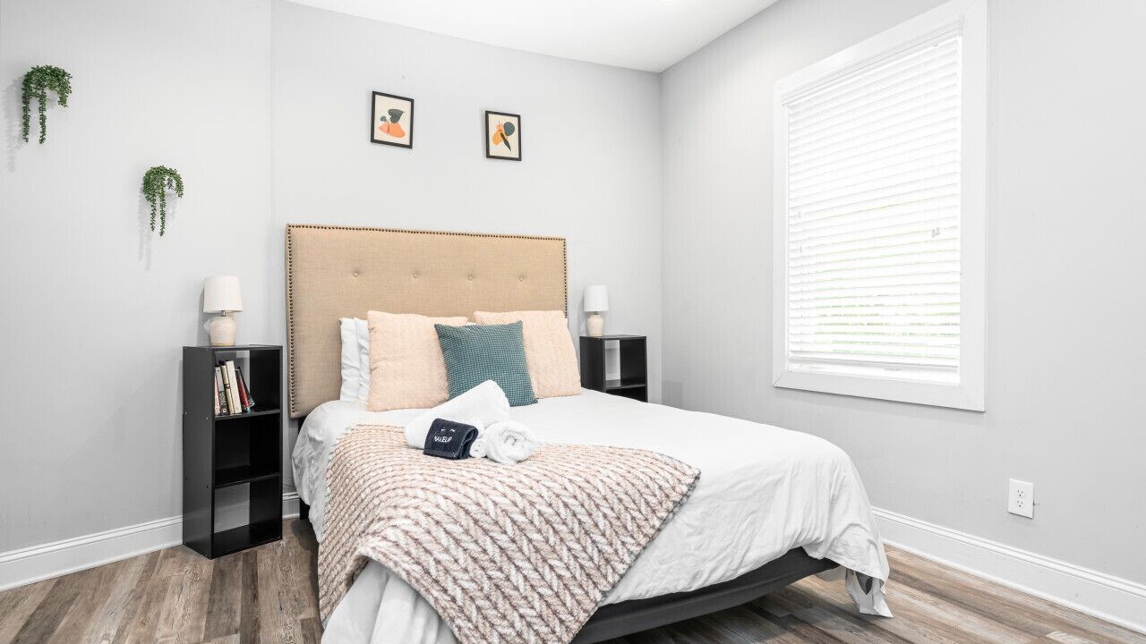 Photo of Bedroom in Hapeville