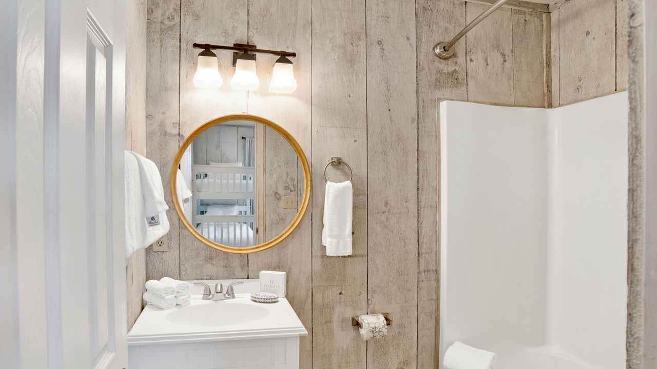Photo of Bathroom in Southpointe